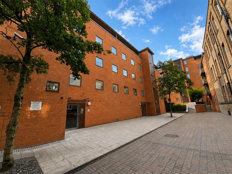Flat Hulme Street in Manchester