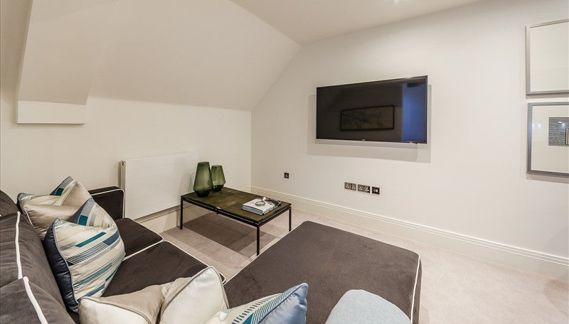 Flat Rainville Road in Greater London