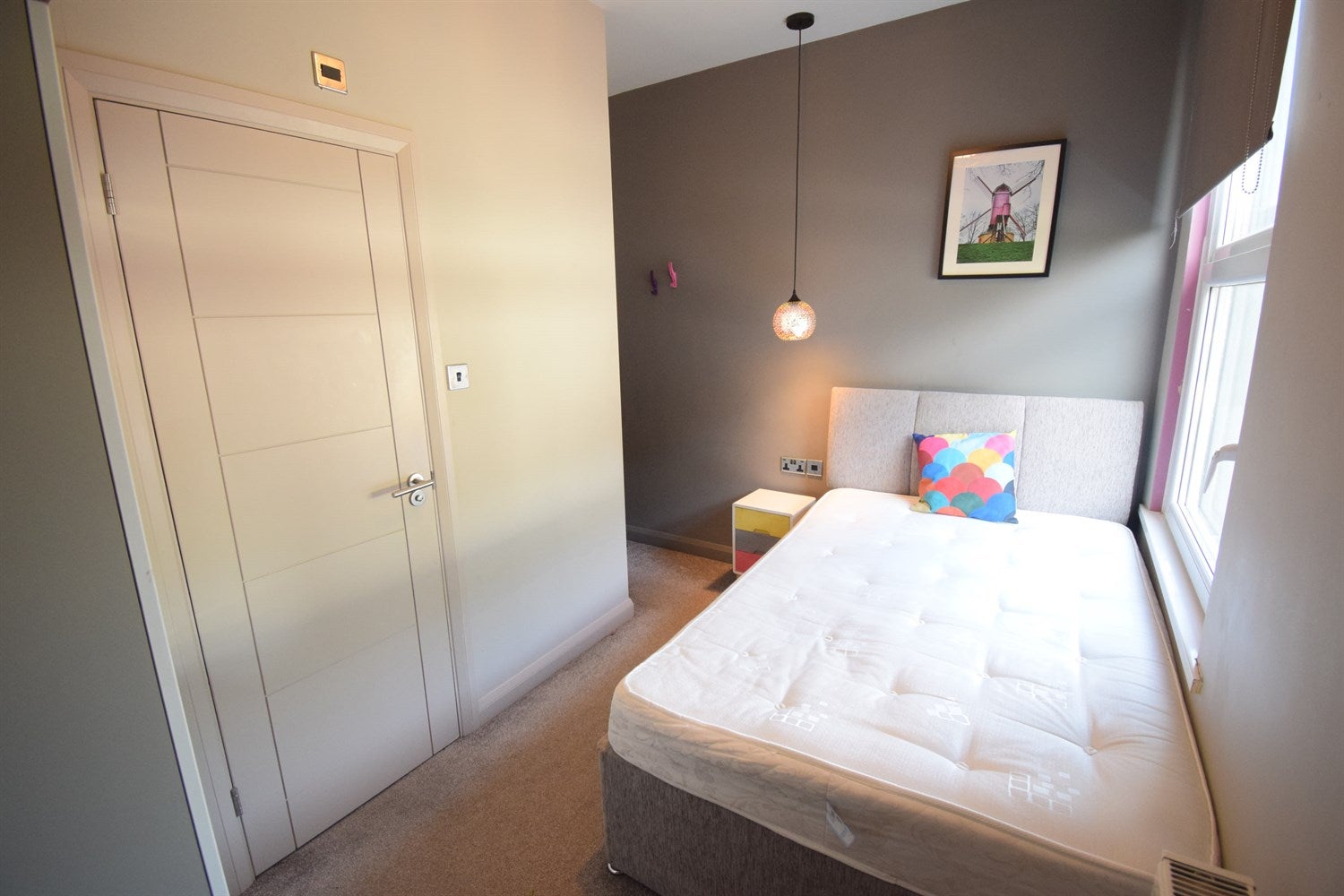 Room North Road in Cardiff