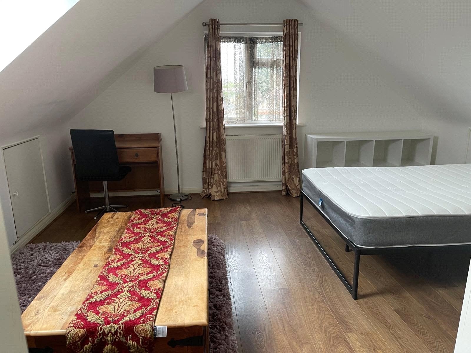 Room The Chase in London