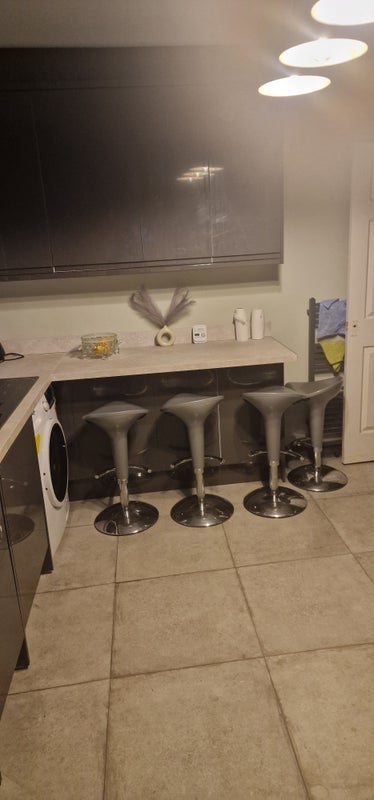 Room Abbey Crescent in Heywood