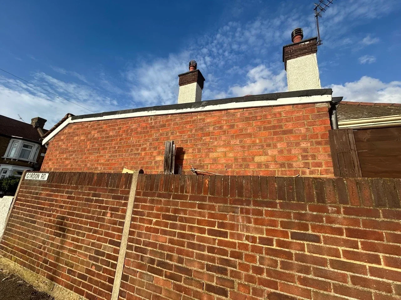 House Whalebone Grove in Greater London