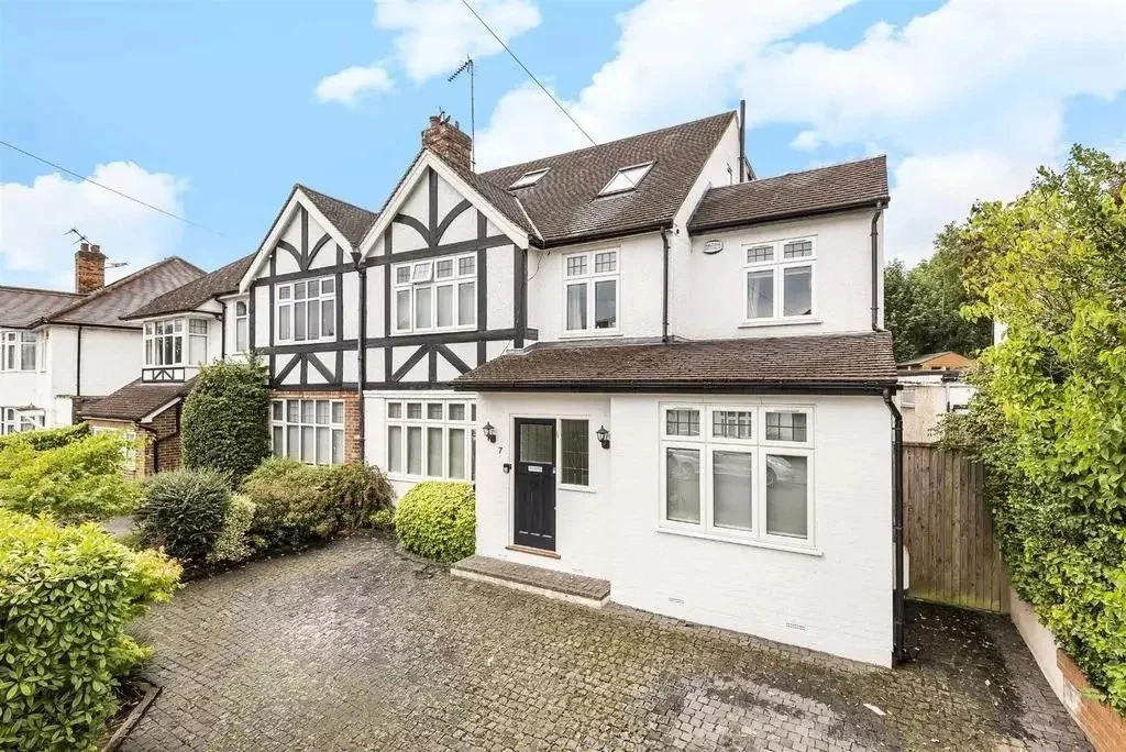 House West Hill Way in Greater London