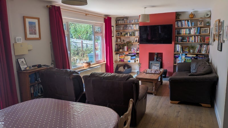 Room High Street in Banwell
