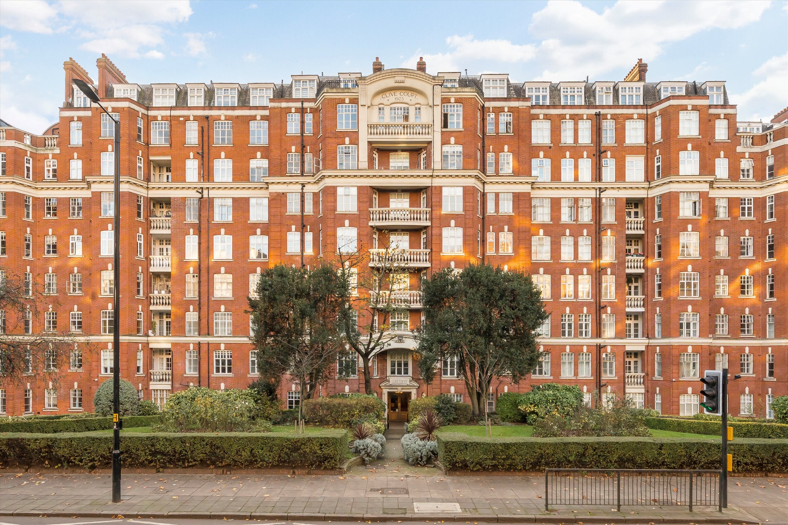 Flat Maida Vale in City of Westminster