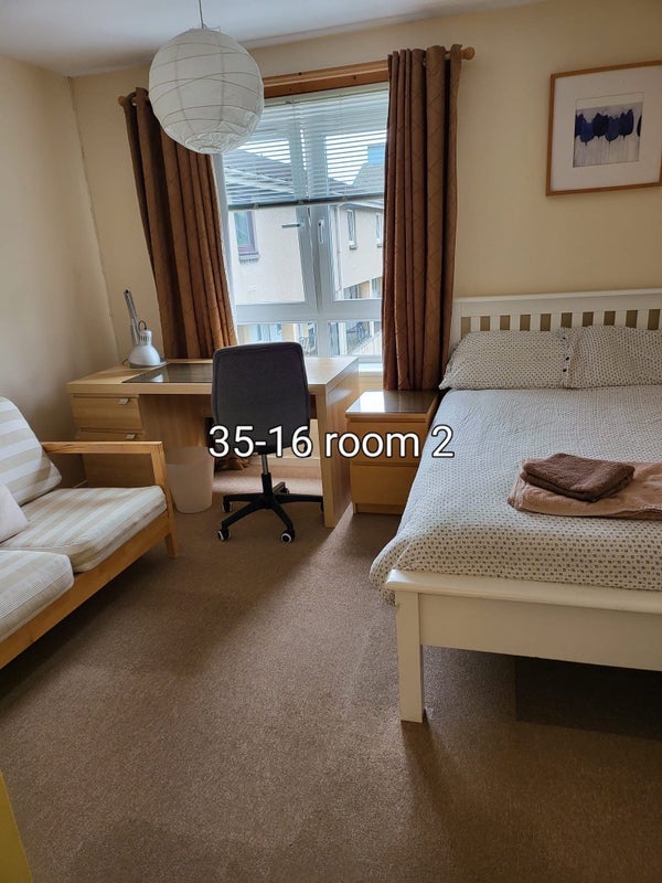 Room Castlehill in Edinburgh