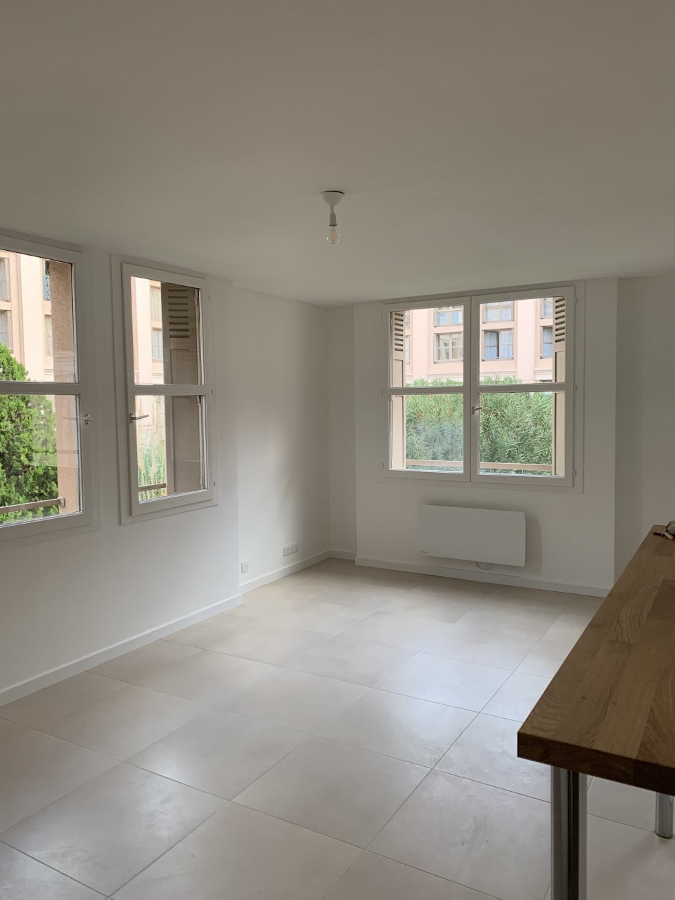 Flat Avenue Jean Moulin in Aix-en-Provence