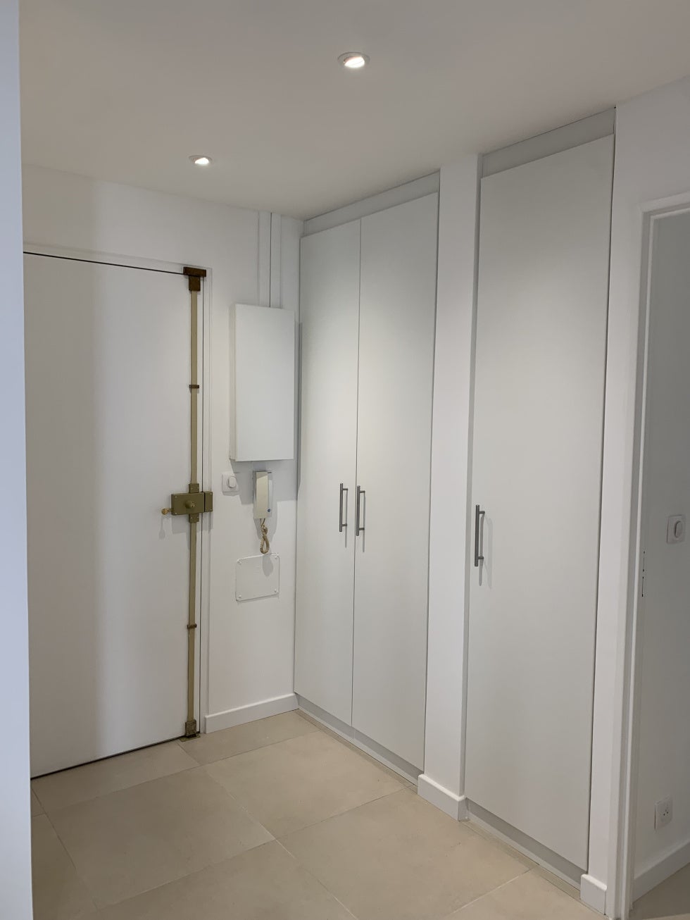 Flat Avenue Jean Moulin in Aix-en-Provence