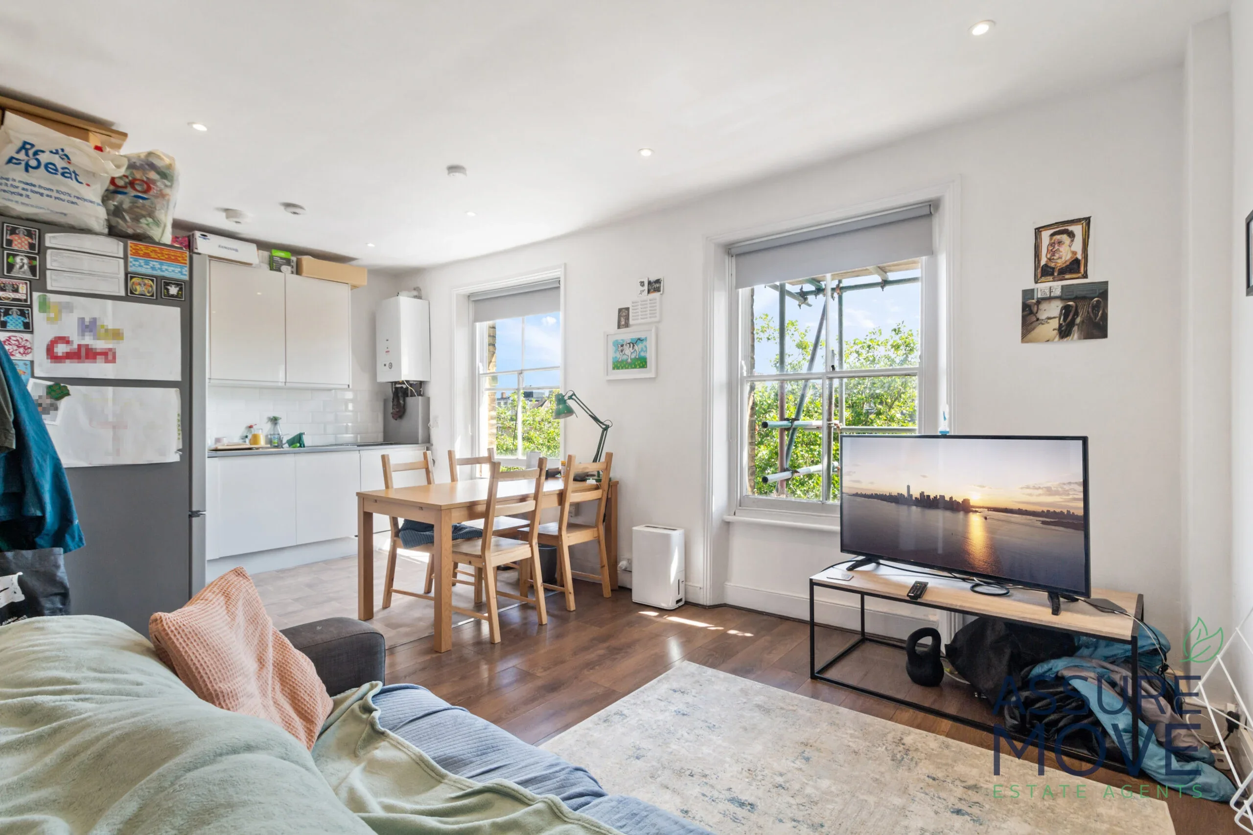 Flat Petherton Road in Greater London