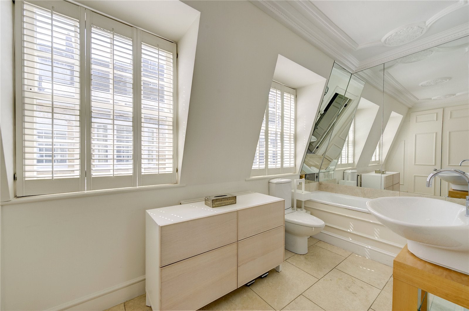 House Belgravia Mews in Greater London