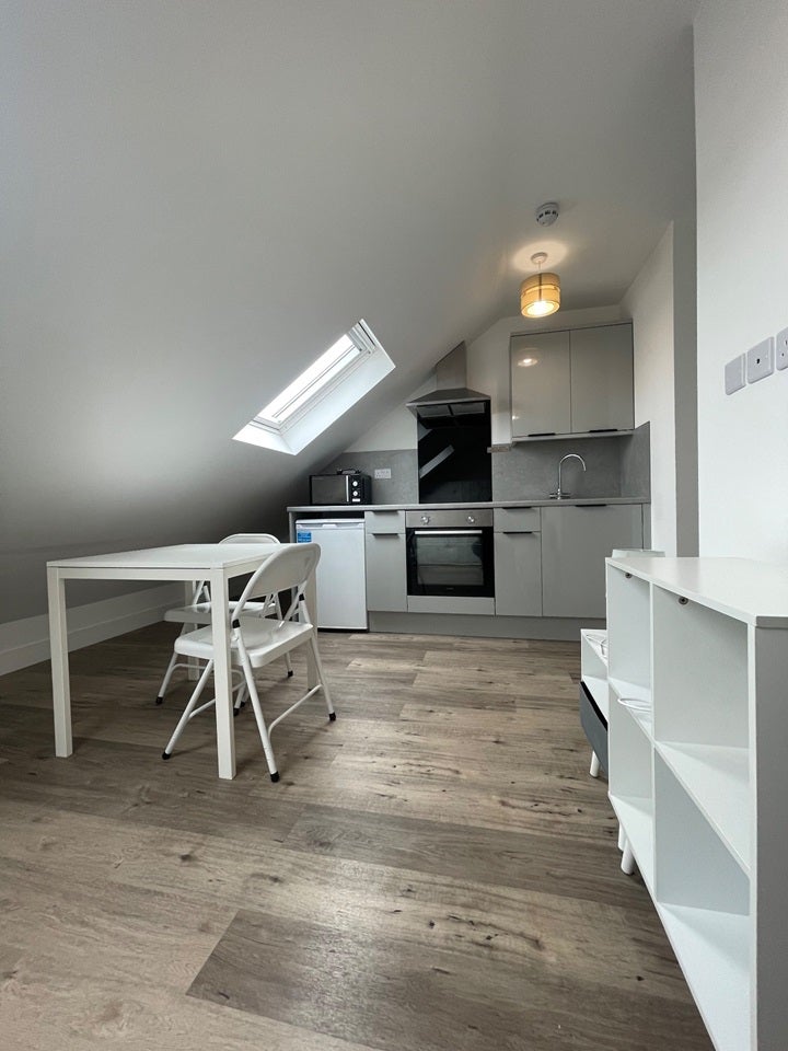 Flat Grenoble Gardens in Greater London