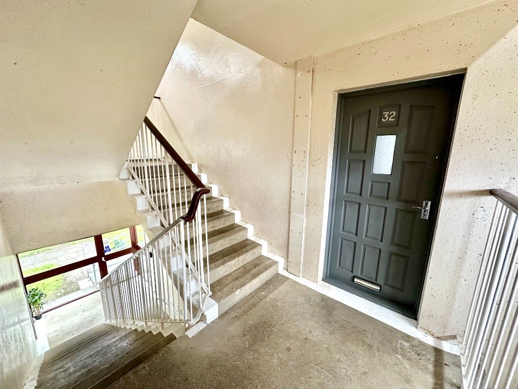 Flat Canongate in East Kilbride