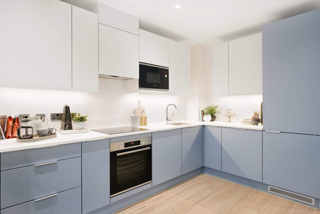Flat Randalls Way in Mole Valley