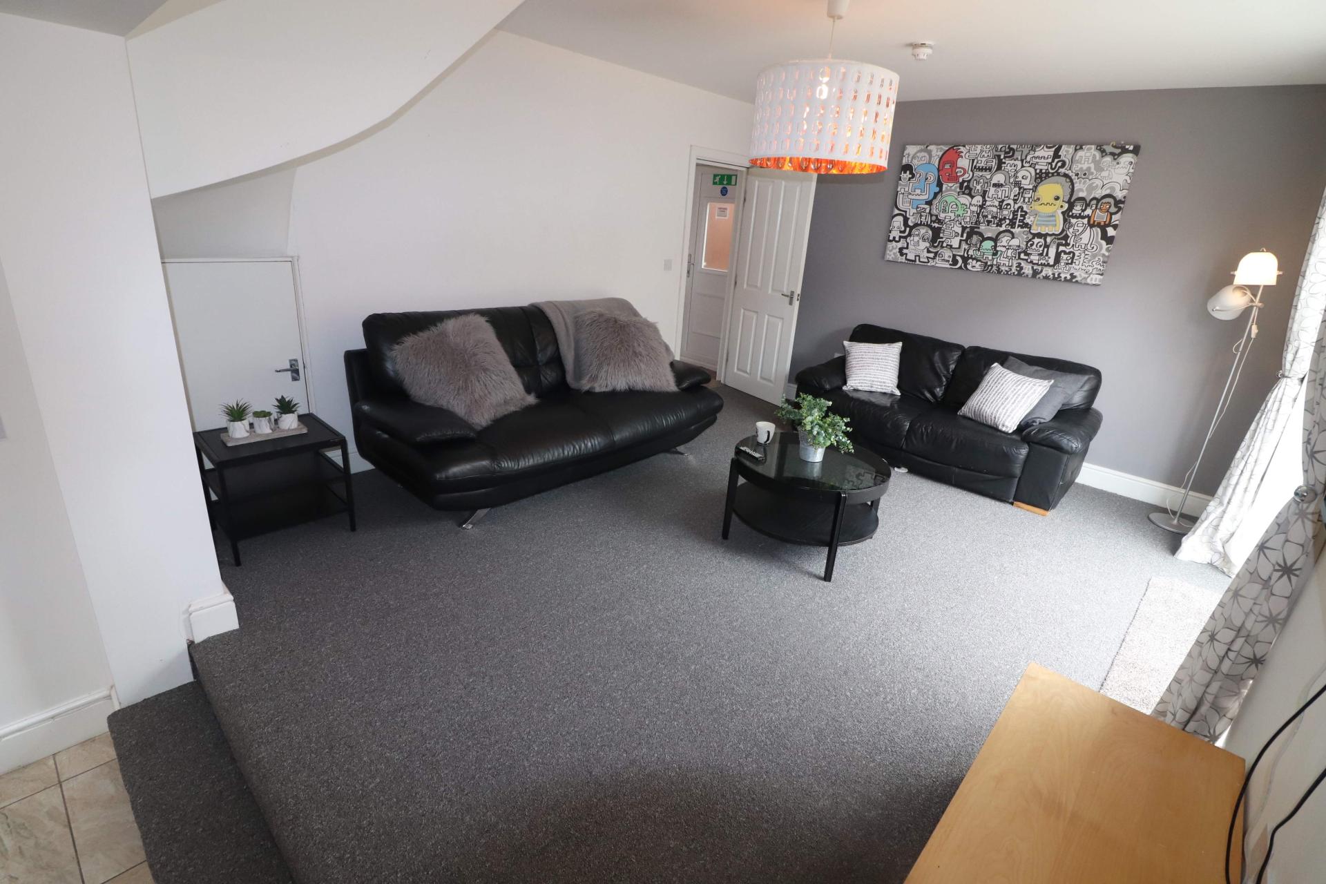 Room West Lorne Street in Chester