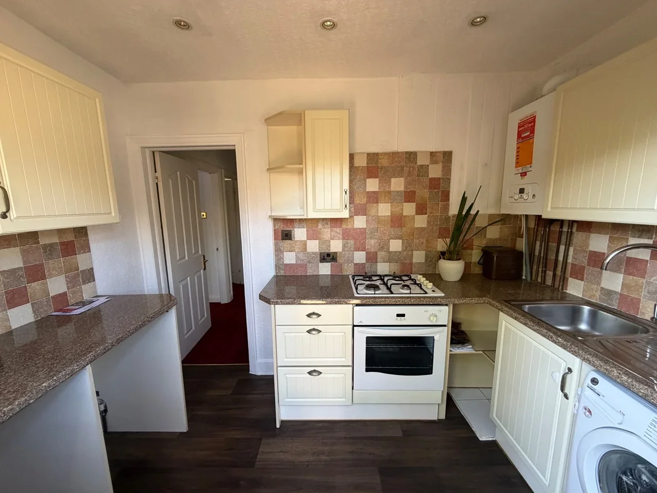 Flat Kenerne Drive in Greater London
