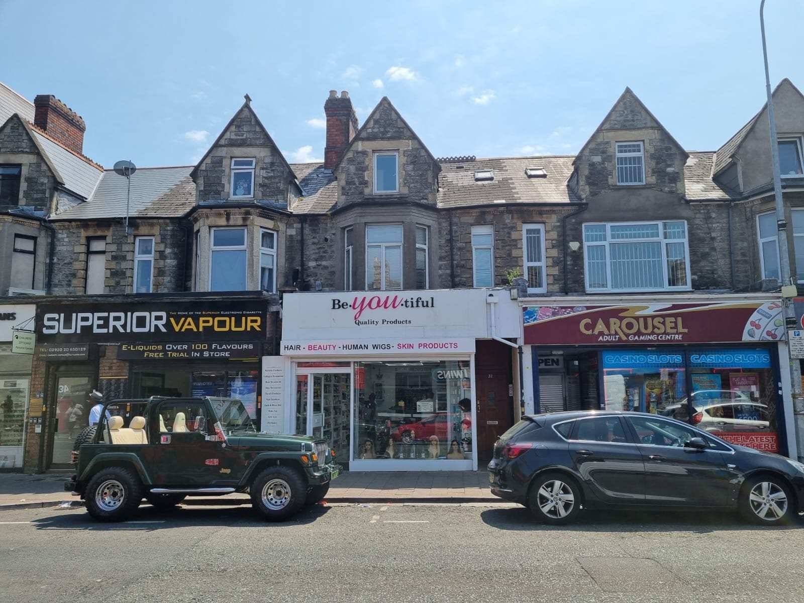 Flat Albany Road in Cardiff