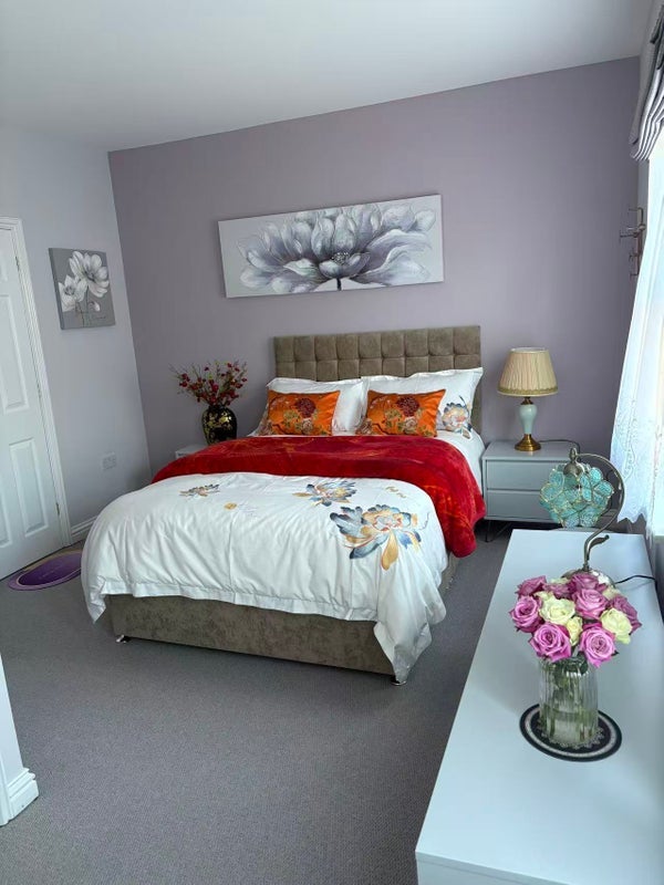 Room Burdock Court in Maidstone