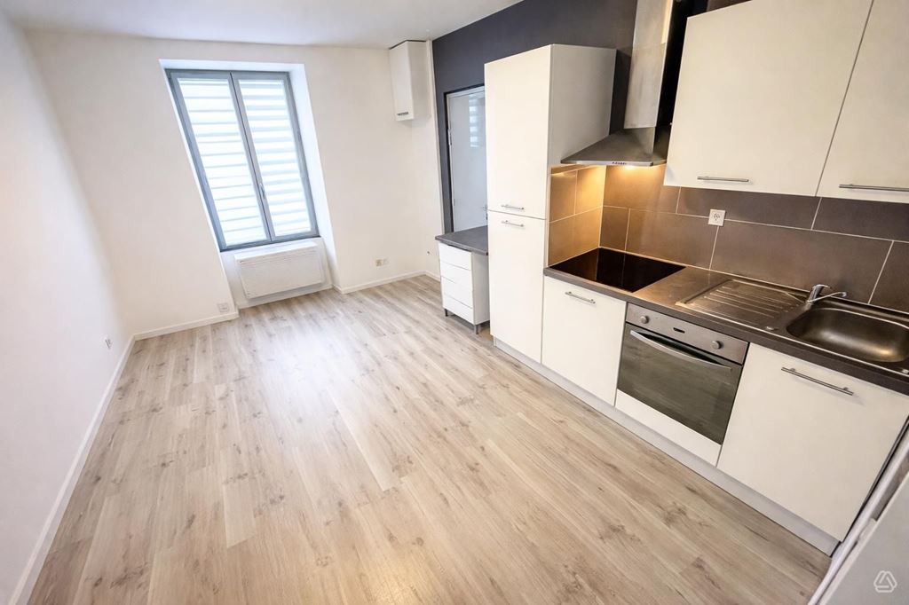 Appartement Avenue Pasteur à Échenoz-la-Méline