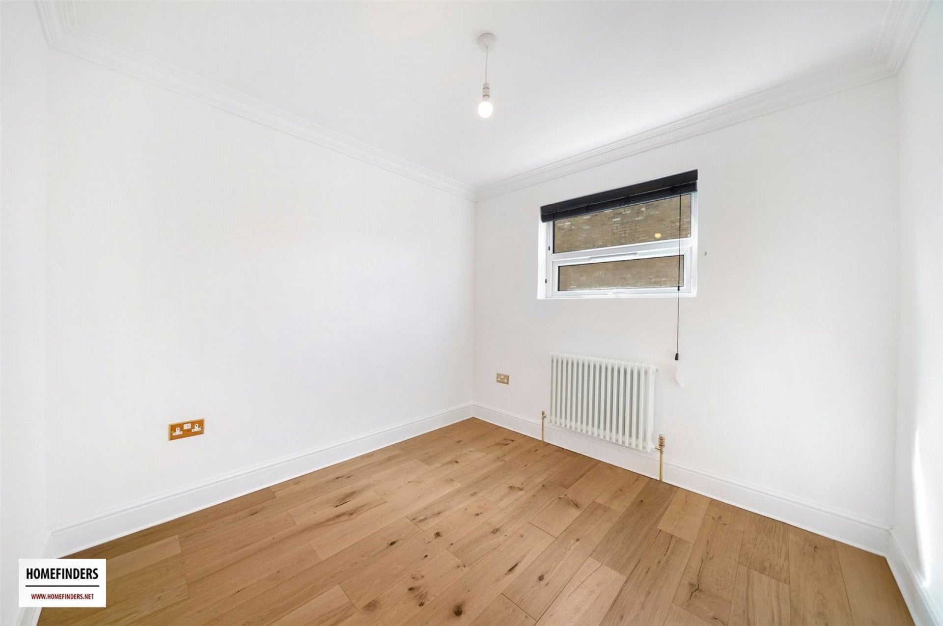 Flat Beatty Road in Greater London