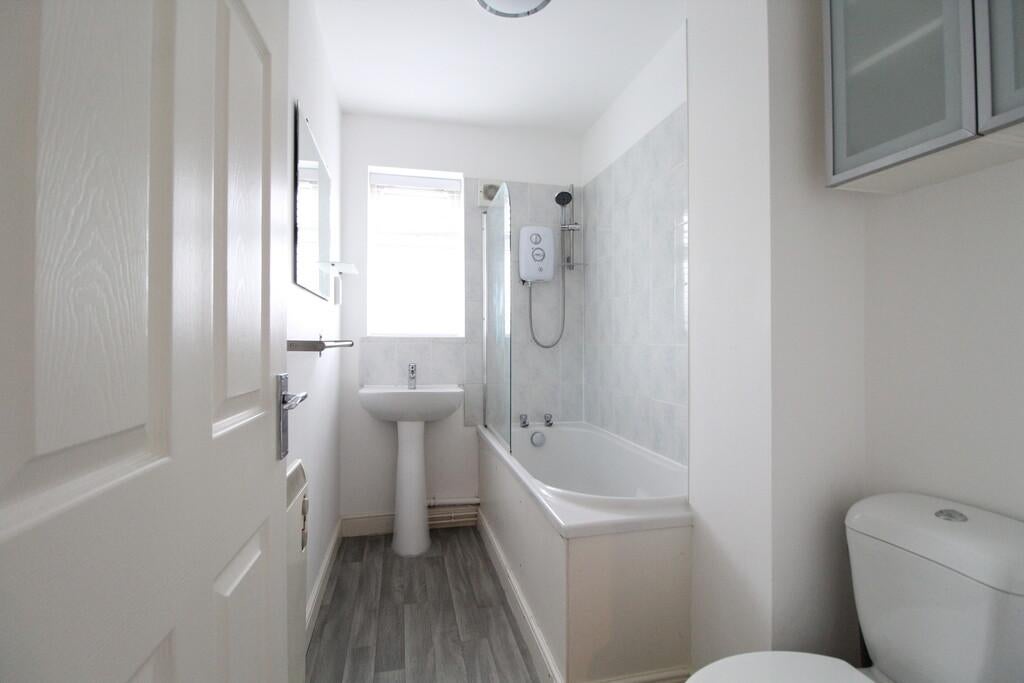 Flat Gibb Street in Erewash