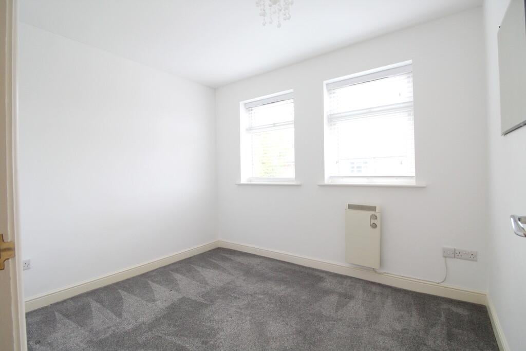 Flat Gibb Street in Erewash