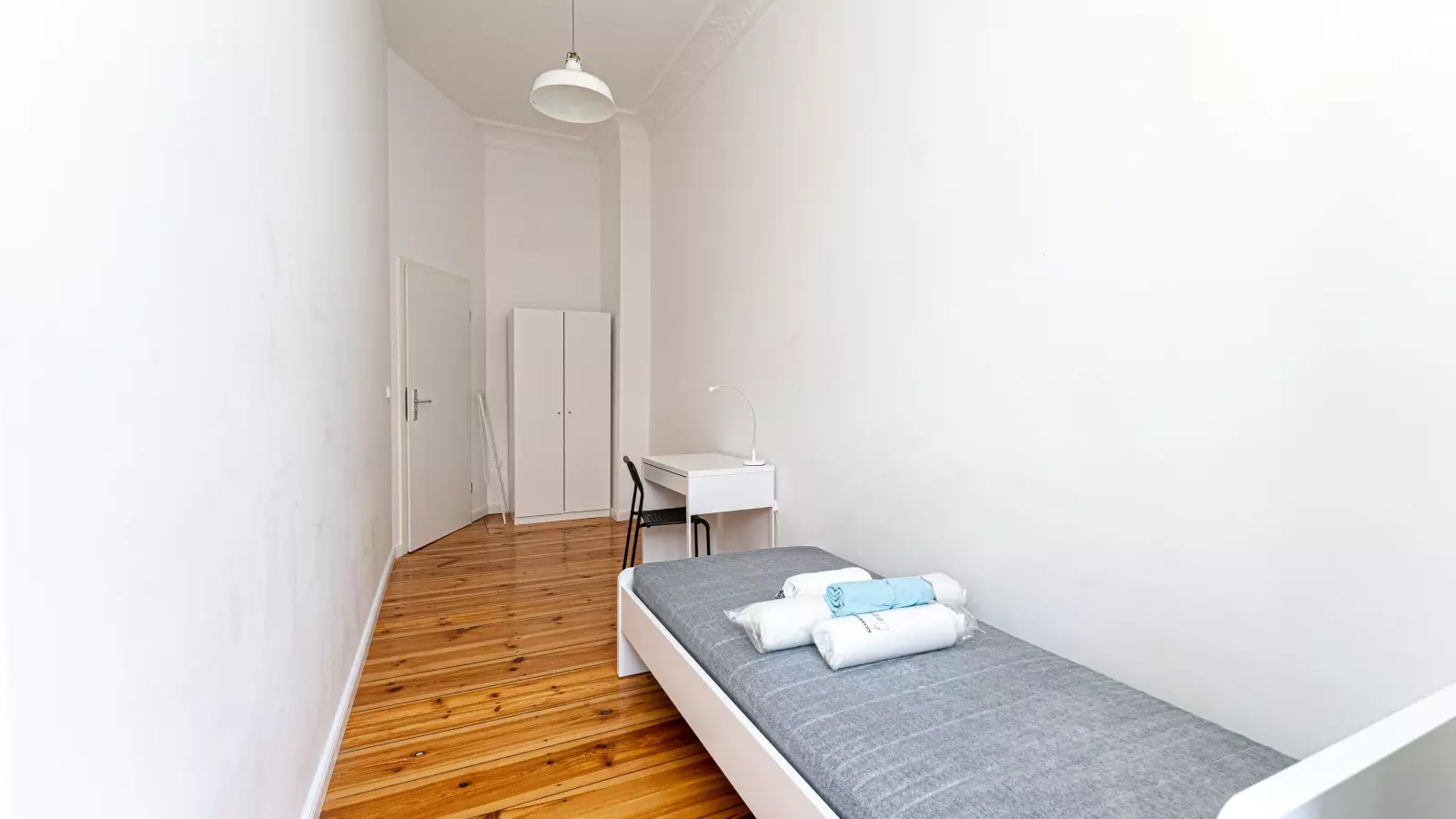 Zimmer Flughafenstraße in Berlin