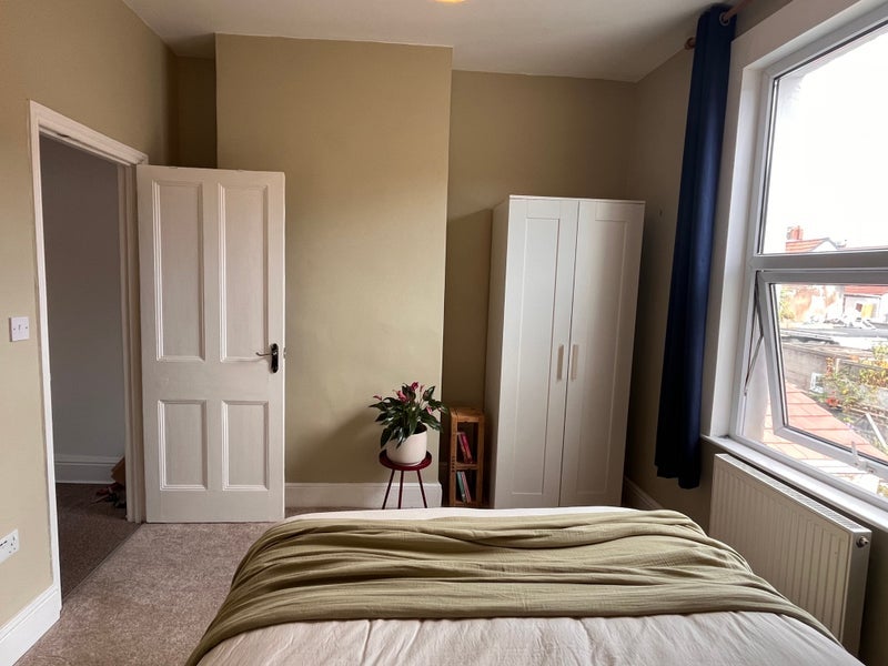Room Milton Park in Bristol