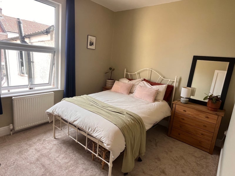 Room Milton Park in Bristol