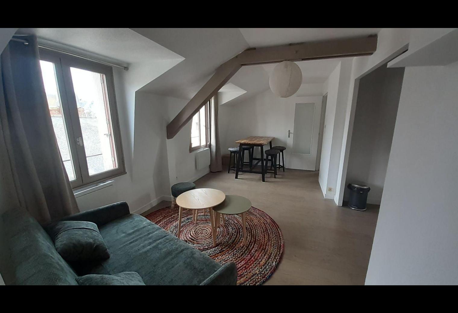 Flat Rue Garengeot in Vitré