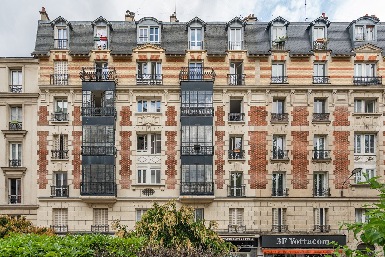 Flat Rue du Sergent Bauchat in Paris