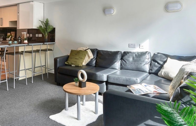 Room Stretford Road in Manchester