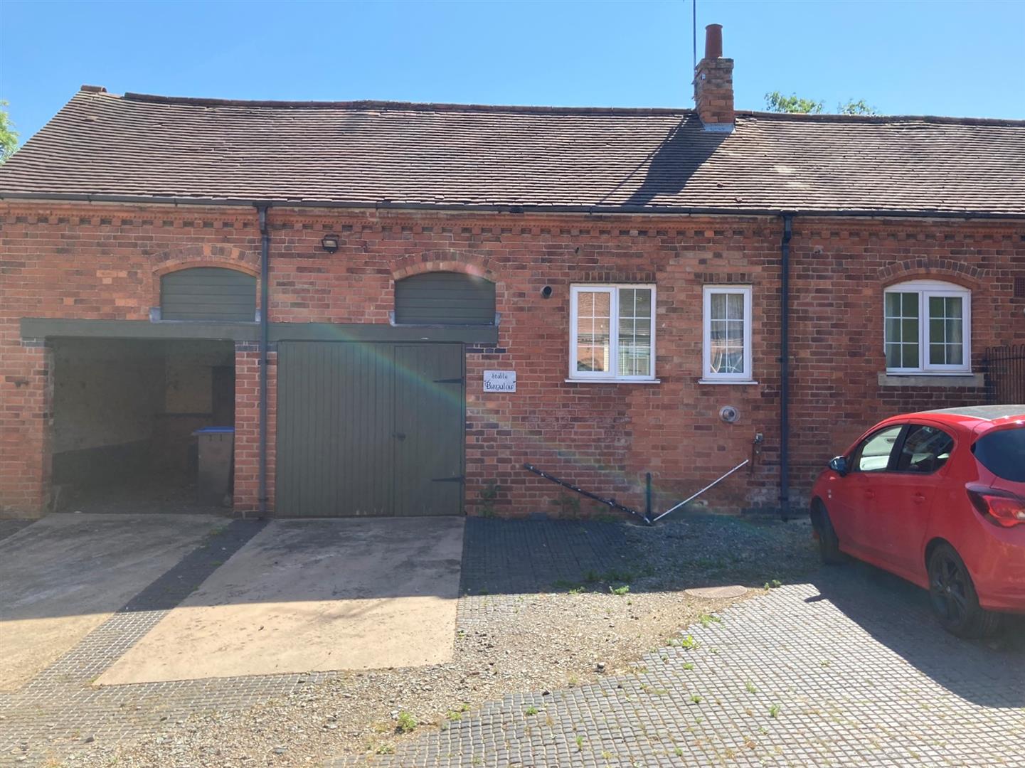 House Ashlands Road in Harborough