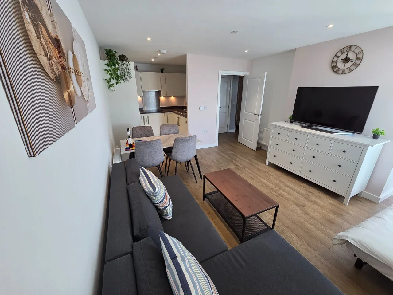 Flat Bessemer Place in Greater London