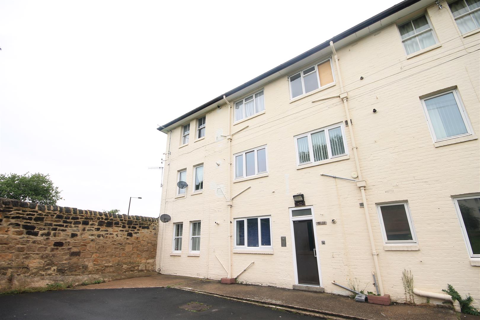 Flat Leazes Court in Newcastle upon Tyne