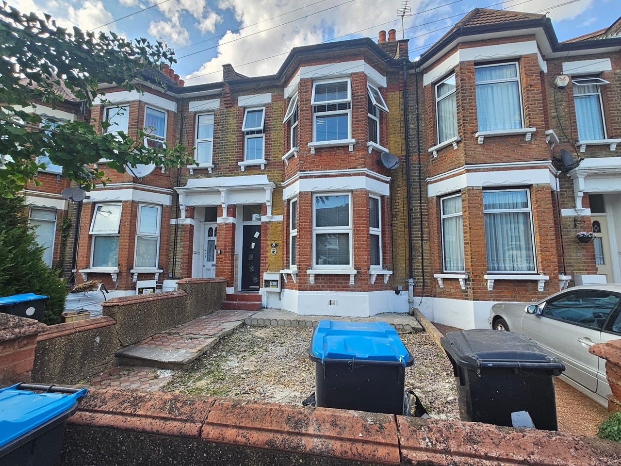 House Totteridge Road in Greater London