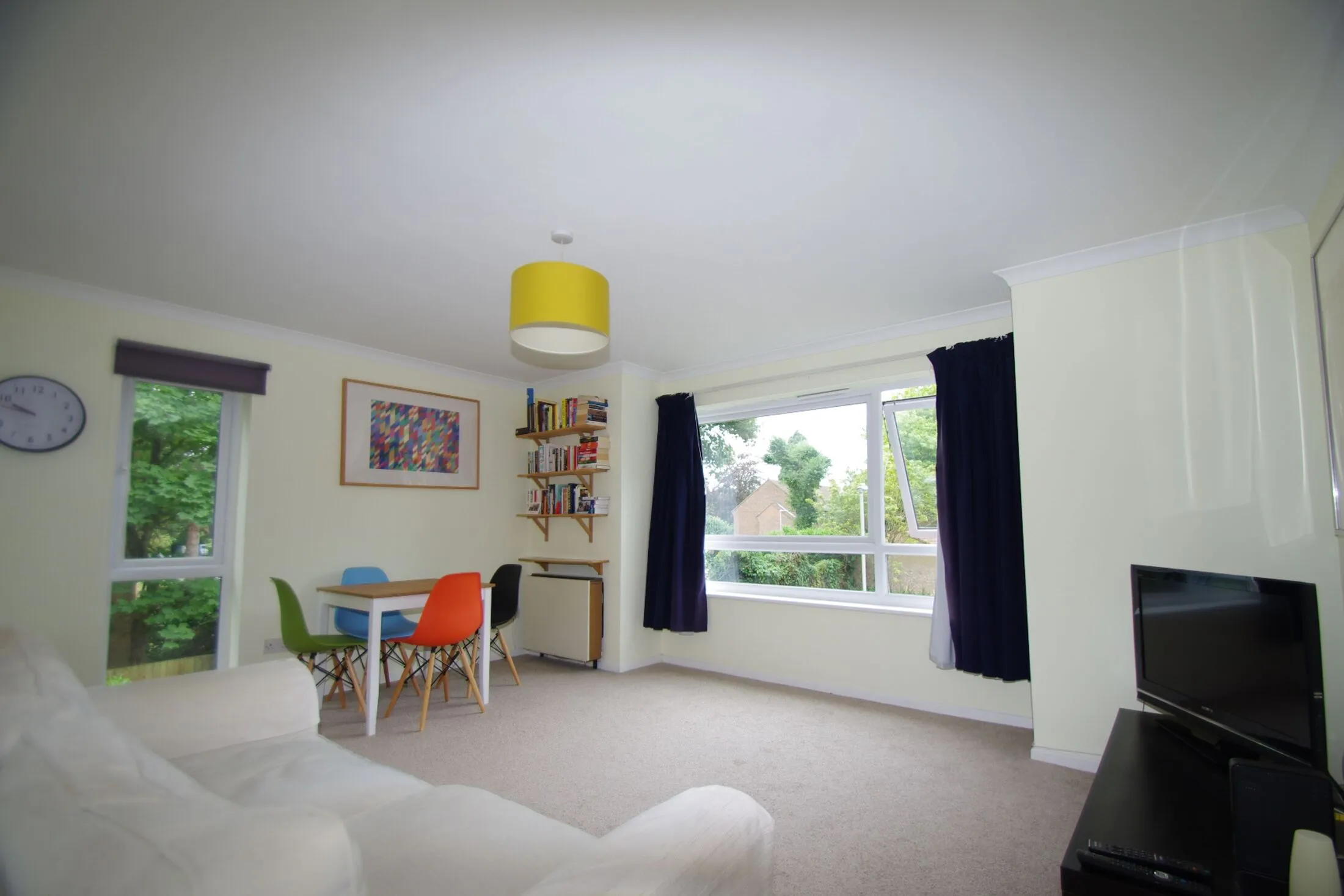 Flat Biskra in Watford