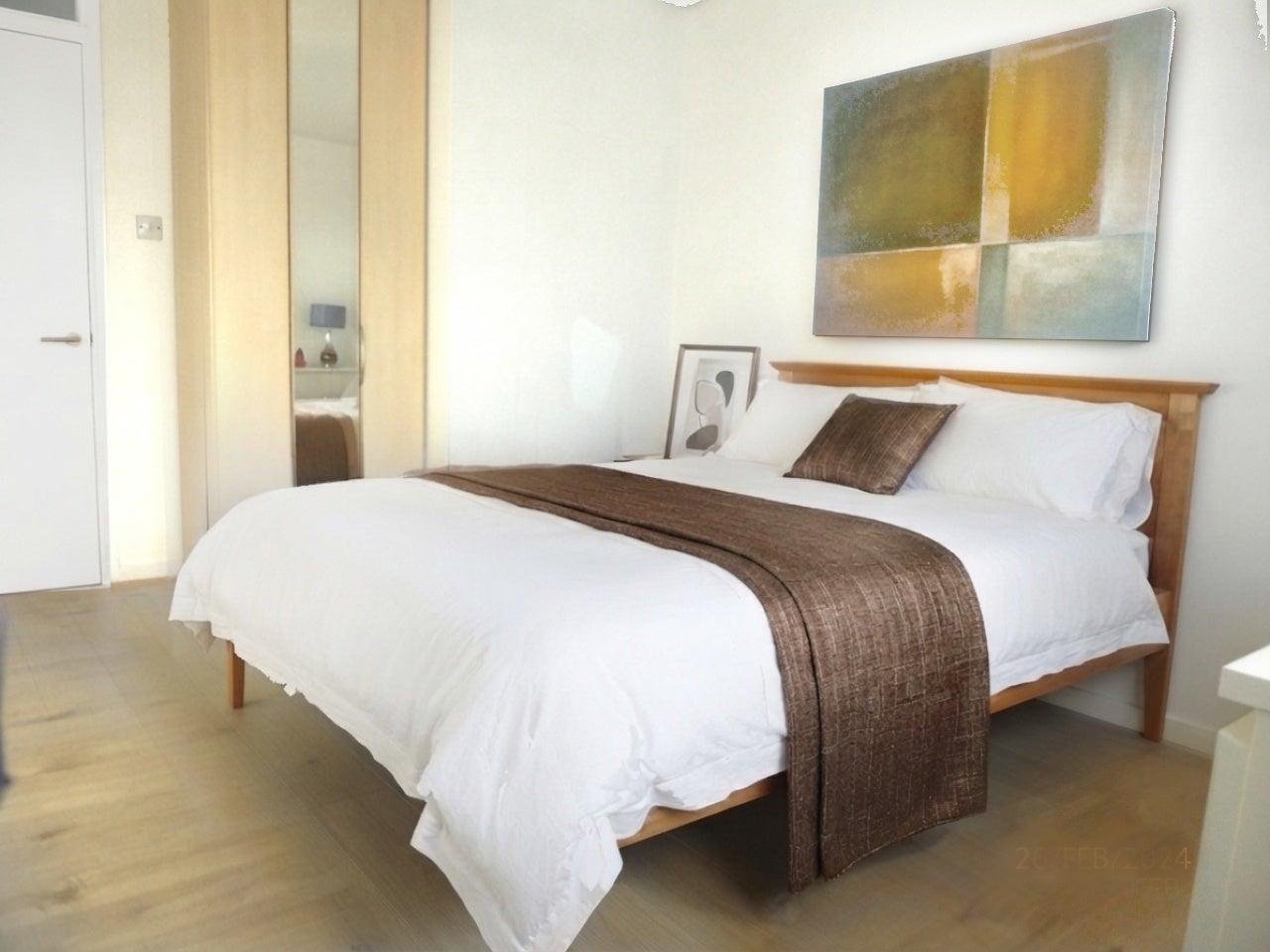 Flat Halston Close in Greater London