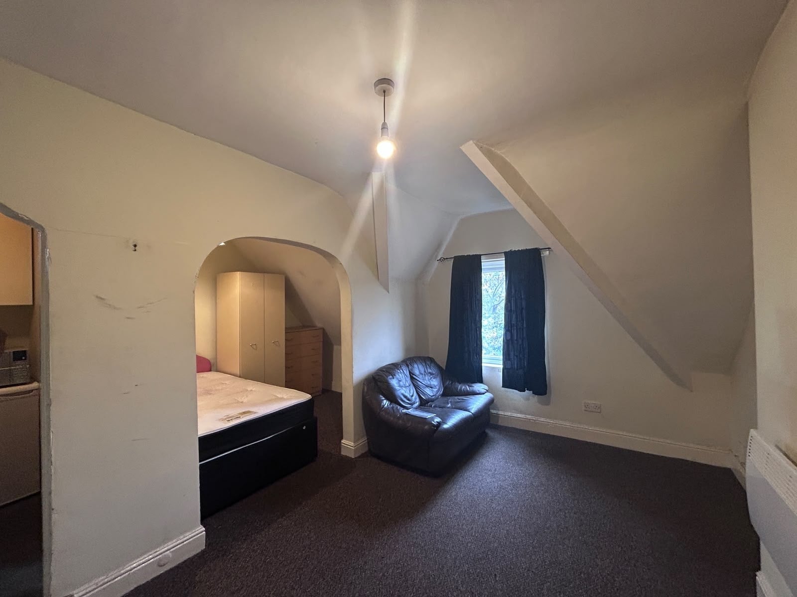 Room Gravelly Hill in Birmingham