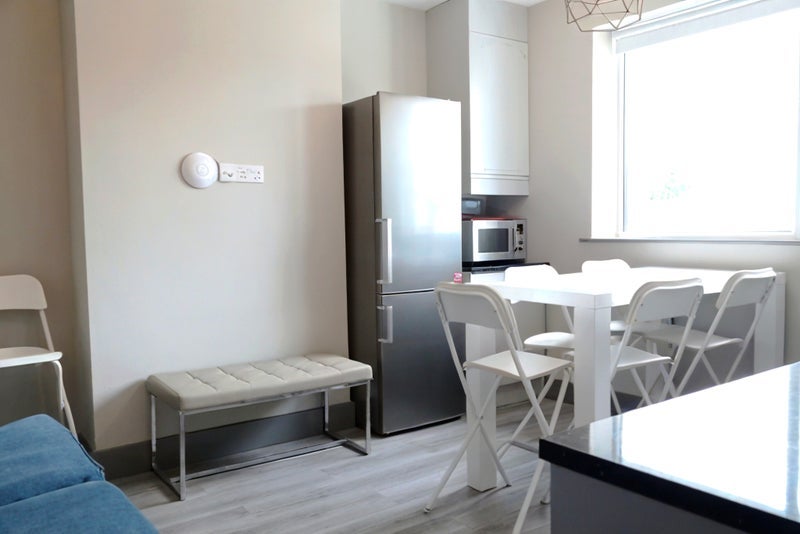 Flat Palace Grove in Greater London