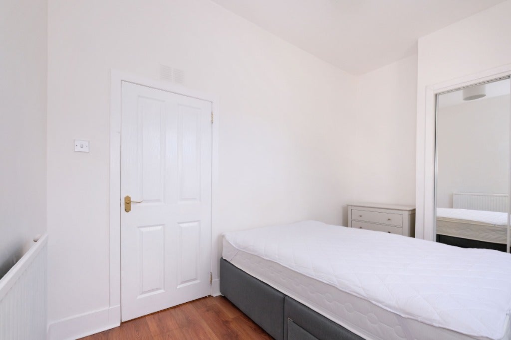 Flat Pitstruan Place in Aberdeen City