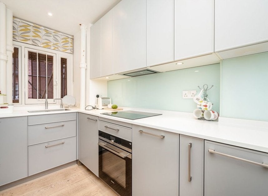 Flat Thanet Street in Greater London