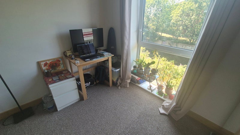 Room High Street in Greater London
