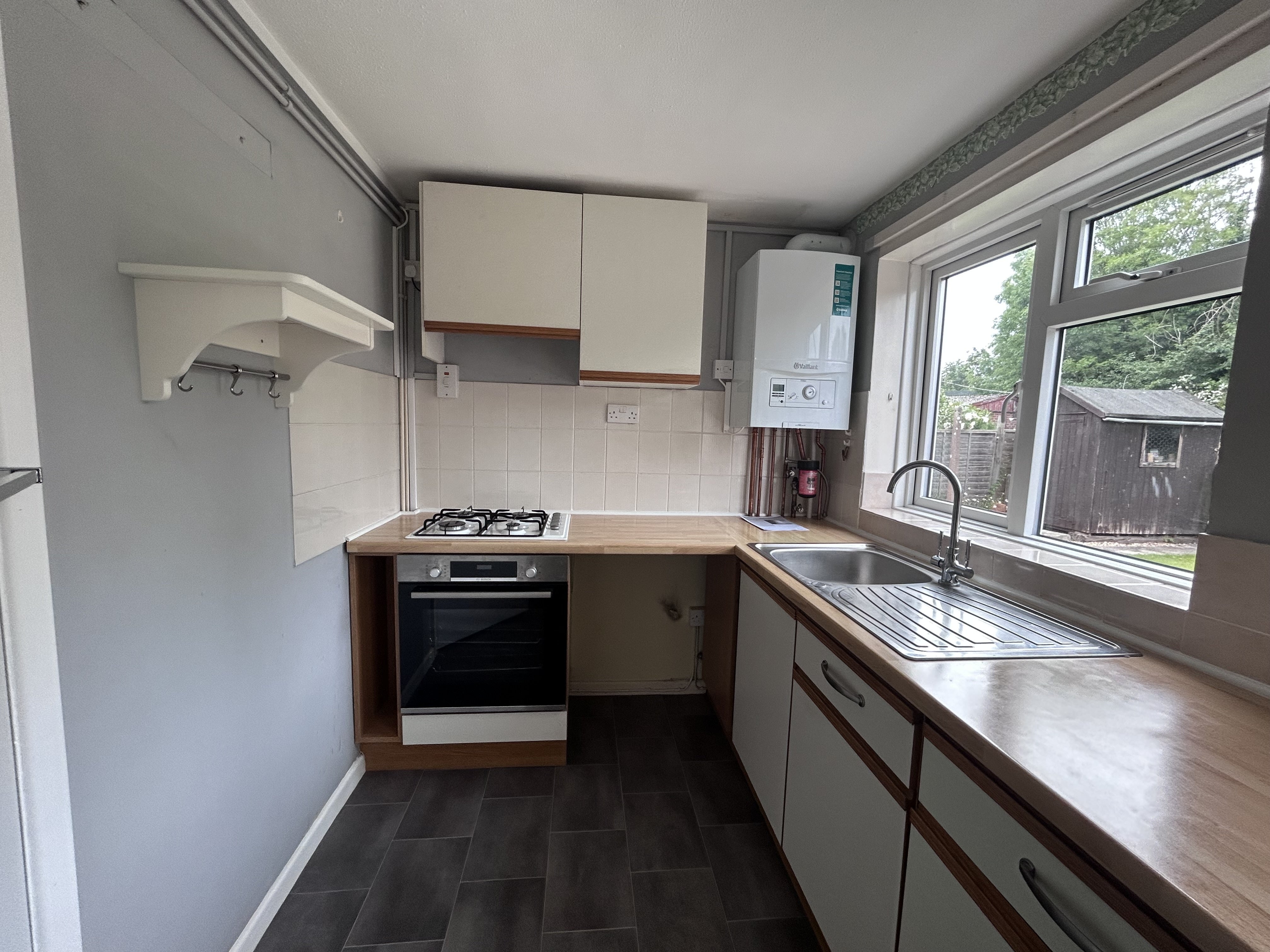 Flat Hyde Road in Gillingham