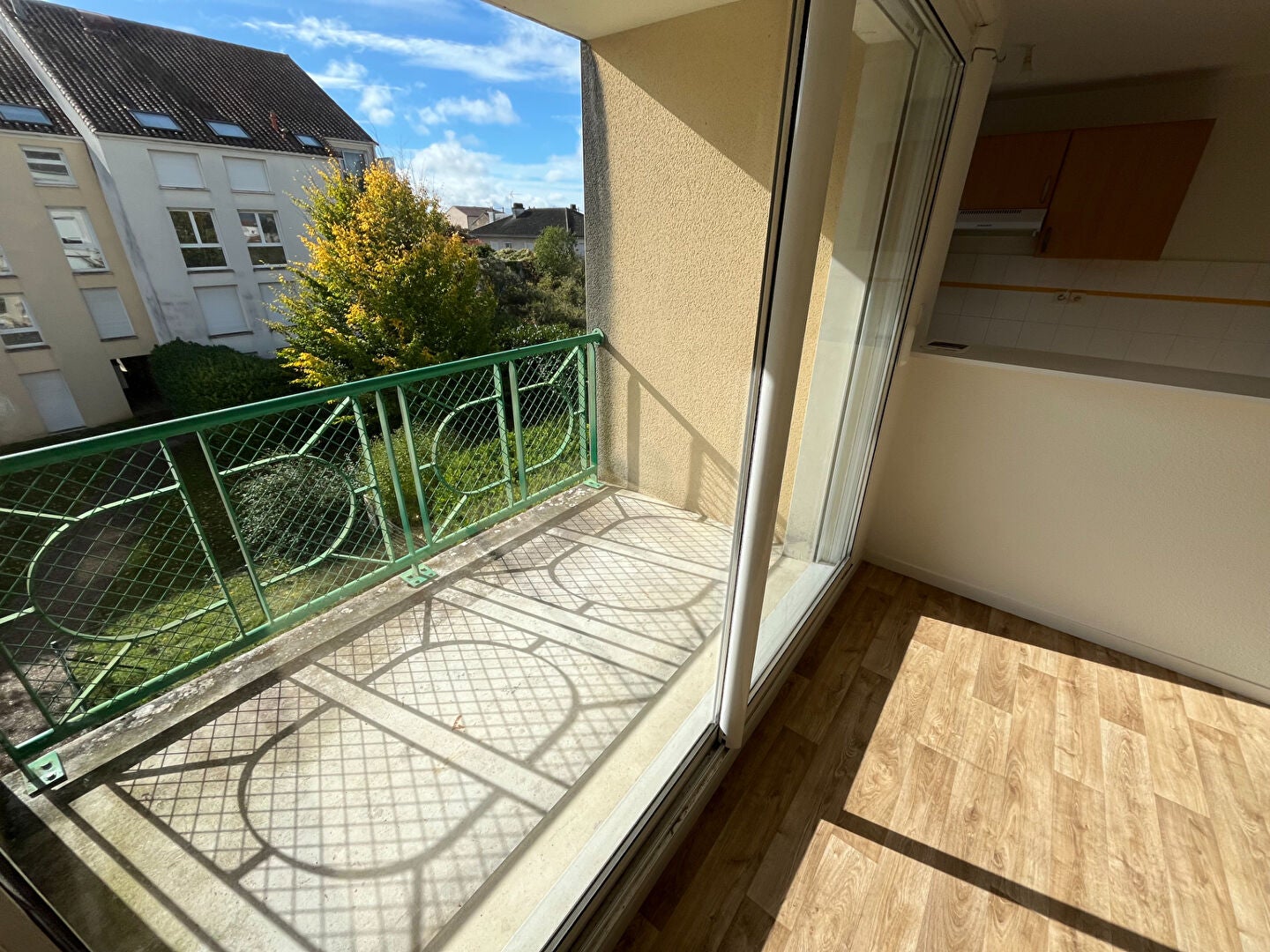 Flat Avenue du Recteur Pineau in Poitiers