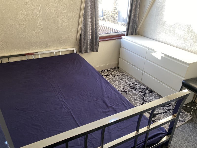 Room Katherine Road in Greater London
