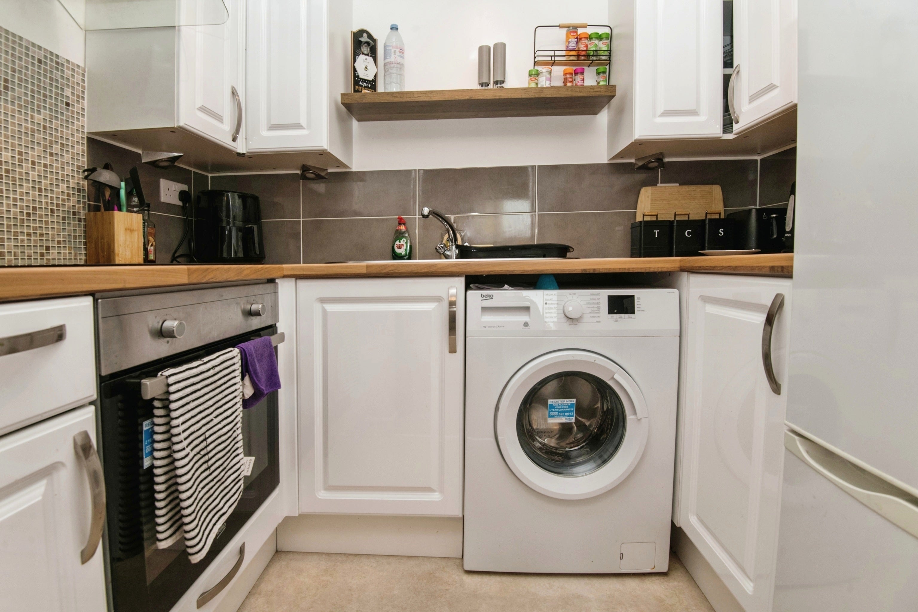 Flat Royal Way in Teignbridge