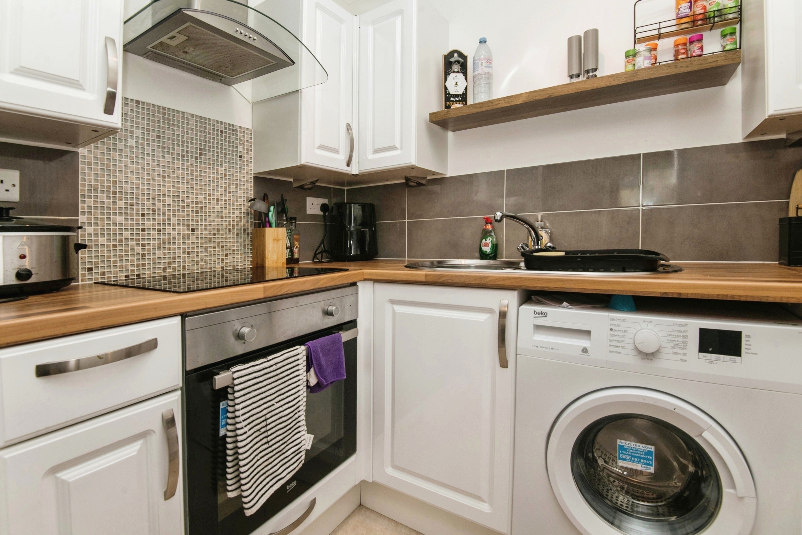 Flat Royal Way in Teignbridge