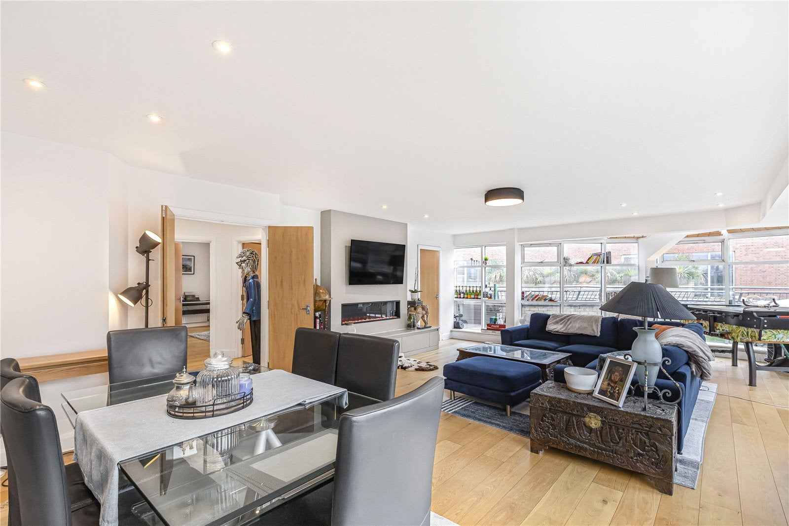 Flat Goswell Road in Greater London