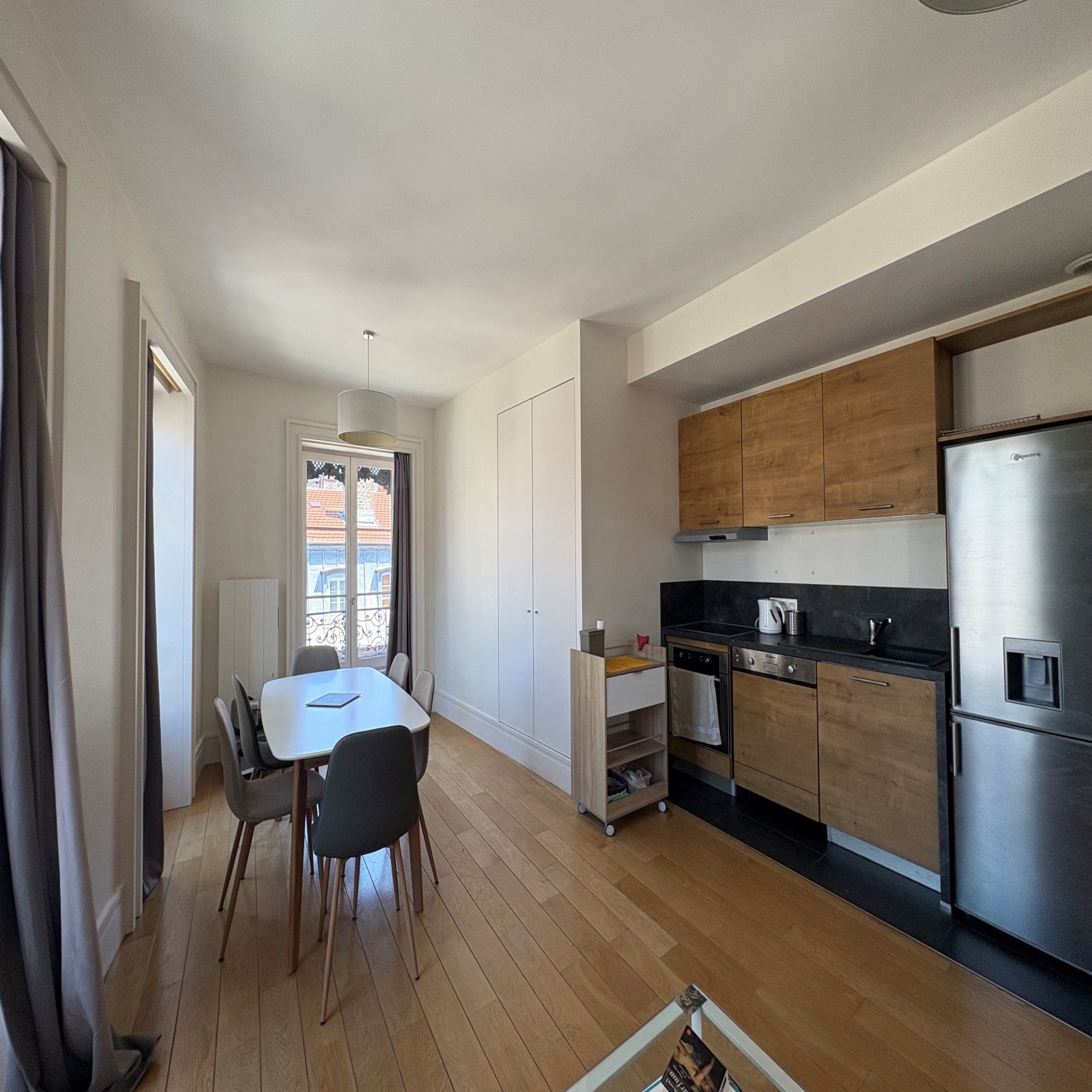 Flat Place Saint-Nizier in Lyon