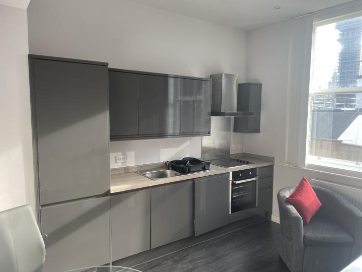 Flat Edmund Street in Liverpool